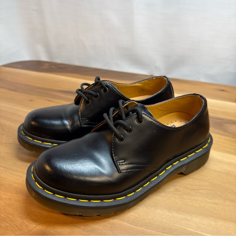 Dr. Martens Women’s Black Smooth Leather Oxford Casual Shoes Size 6 Classic